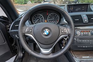 BMW 135i Convertible 2013 Usado, ~25,900 Millas, 1 Dueño, Transmisión Manual de 6 Velocidades, Motor Turbo de 6 Cilindros - Product Image 4