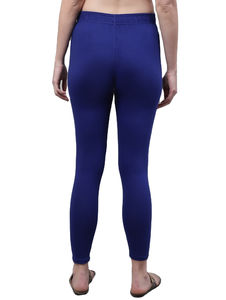 Logotipo personalizado de alta calidad Nueva colección Lagging para niñas y mujeres Pantalones de yoga azul blanco Leggings para mujeres - Product Image 6