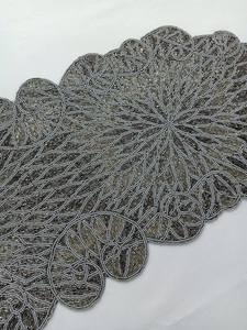 Camino de Mesa Decorativo con Cuentas Coloridas y Diseño Floral Único de Última Moda 2025, Satén de Algodón Elegante - Product Image 4