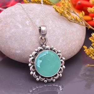 Colgante fino de Plata de Ley 925 hecho a mano Qua Calcedonia piedra preciosa chapada en oro boda perfecta o regalo de amor joyería estampada - Product Image 4