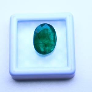 Vente en gros 11x14mm émeraude naturelle pierre précieuse zambienne lâche ovale coupe vert poli bijoux de fabricant indien - Product Image 3