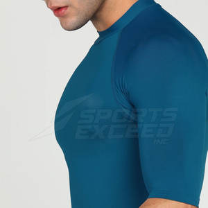 Équipement d'entraînement au combat de bonne qualité personnalisé pour hommes Rash Guard MMA Rash Guard à prix raisonnable fabriqué au Pakistan - Product Image 5