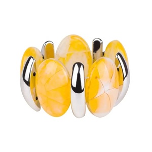 Bracelets vintage en résine d'agate jaune, plaqués argent, bijoux tendance uniques en résine, cadeau unisexe, design élégant - Product Image 1