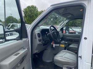 E-350 DE CHÂSSIS E-SERIES LHD/RHD 2022 F0RD D'OCCASION - Product Image 4