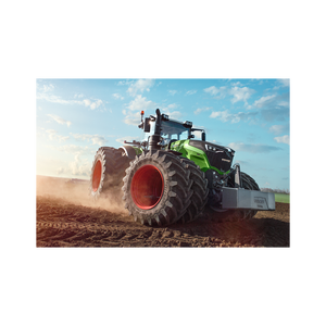 Fendt 1050 Vario embalado para la exportación con neumáticos anchos ejes fuertes y sistema hidráulico avanzado - Product Image 4
