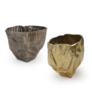 Vase à fleurs en métal au design naturel en laiton AK lot de 2 en vase de table fini or et argent pour décor de restaurant/décor à la maison - Product Image 2