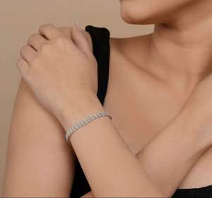 สร้อยข้อมือเพชรเทนนิสสุดหรู ผลิตจากเพชรเลี้ยงในห้องปฏิบัติการ ชุบทอง 14K ได้รับการรับรอง สำหรับทุกเพศ เหมาะสำหรับงานแต่งงาน วันครบรอบ และสวมใส่ในชีวิตประจำวัน - Product Image 2