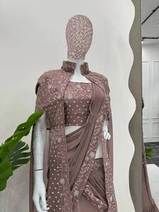 ผ้าส่าหรีแบบเป็นลำดับด้ายผ้าจอร์เจียสังเคราะห์ล่าสุดของดีไซน์เนอร์ - Product Image 4