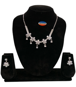 Ensemble collier ras-du-cou et boucles d'oreilles B115 élégant en acier inoxydable rhodié avec diamants, style classique vintage, pour anniversaires féminins - Product Image 1