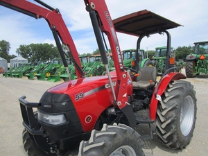 Tracteur de jardin à roues 4x4 automatique 55 CV Farmall 55A 2012 avec moteur et boîte de vitesses à engrenages, garantie de 2 ans - Product Image 5