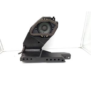 Série LEXUS UX (19>) SUBWOOFER 86150-76040 - Product Image 1