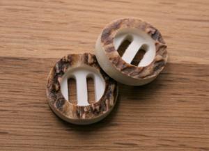 Usine en gros véritable os de buffle boutons 2 trous rond os de boeuf conception personnalisée pour manteaux Blazers chemises Jeans décoration perlée - Product Image 5