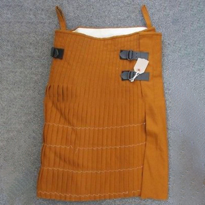 ชุดกิลท์สก็อตแบบดั้งเดิมสำหรับผู้ชายสั่งตัดพิเศษ ลายสก๊อต กระโปรงสไตล์โมเดิร์น กระโปรงรอยัลแอคทีฟบาสซูน - Product Image 4