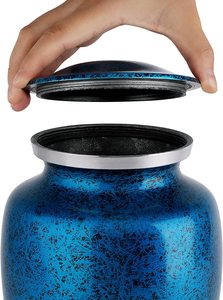 Urnes de crémation en aluminium vert de haute qualité pour cendres masculines et féminines Souvenirs de qualité de l'Inde pour les funérailles et les monuments commémoratifs par HHO - Product Image 4