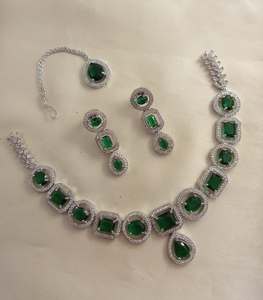 Brazaletes de acero inoxidable, joyería con bordado de piedra de color dorado, conjunto para damas, ropa de Boda nupcial - Product Image 6