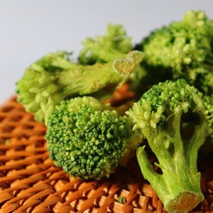 100% Floretes de brócoli liofilizados | Verduras de brócoli liofilizadas | Verduras deshidratadas - Product Image 1
