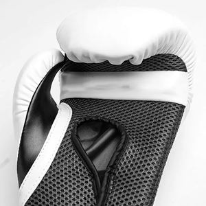 Custom Logo 6oz to 16oz Boxing Gloves for Outdoor Training Waterproof Features for MMA Muay Thai Kickboxing and Kickboxing - Product Image 4