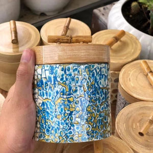 Pot en bambou élégant avec incrustation de coquille d'œuf du Vietnam pour le rangement de bijoux de luxe et la décoration de table de toilette de chambre à coucher haut de gamme - Product Image 1
