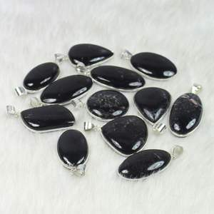 Pendentif en pierre précieuse de quartz de tourmaline noire naturelle en gros avec réglage de lunette pour la fabrication de bijoux - Product Image 2