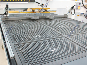 Khu vực làm việc lớn 2130-t gỗ <span class=keywords><strong>Router</strong></span> công cụ tự động thay đổi trục chính với chân không hấp phụ làm việc bàn làm việc - Product Image 4