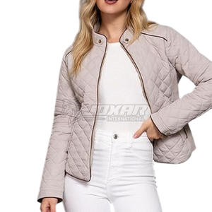 Vestes d'équitation OEM | Vêtements équestres professionnels pour cavaliers imperméables et durables - Product Image 1