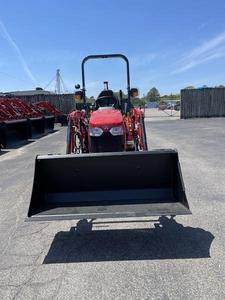 Tracteur à roues Massey Ferguson GC1725MB d'occasion 2025 avec plus de 50 000 heures de service, origine France - Product Image 3