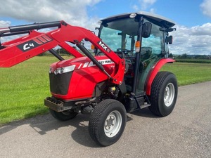 Tractor Compacto 4x4 MF 1747 de 47 HP |   Motor Diésel |   Agricultura y Paisajismo - Product Image 5