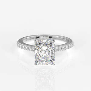 Anillo de Plata de Ley con Diamante Moissanite de Corte Radiante y Halo Oculto, Categoría de Producto Elegante - Product Image 6
