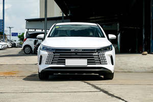 Destroyer Cruiser 05 DM-i 2025, Edición Changxing Eléctrica de 46 km, Sedán Compacto Híbrido Enchufable de 5 Plazas - Product Image 2