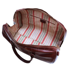 Sac de sport en cuir Design compact léger Sangle réglable Sac de sport intérieur spacieux en cuir - Product Image 3