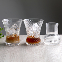 Verrerie côtelée texturée avec logo personnalisé en gros Vintage Whisky Tumbler Rocks Highball verre à boire tasse pour Restaurant Bar