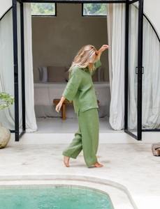 Costume de nuit à col en V pour femme de qualité supérieure 100% coton flammé séchage rapide et respirant été ODM approvisionnement - Product Image 3