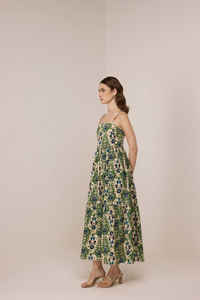 Robe formelle mi-longue Nora, élégante et audacieuse, avec un imprimé floral audacieux, silhouette fluide et équilibrée, écologique et lavable - Product Image 5