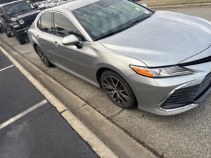 Toyota Camry Híbrido XLE 2022 Usado en Buen Estado - Product Image 4