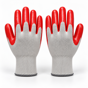 Gants en PVC conçus avec un tissu flexible et une revêtement protecteur pour une manipulation fiable, un confort et une longue durée d'utilisation. - Product Image 5