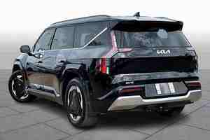 Vehículo Usado 2024 EV9 Land AWD en Excelentes Condiciones, Asientos de Cuero, Cámara Trasera, Volante a la Izquierda, en Buen Estado - Product Image 6