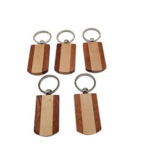 Porte-clés en bois pour le bureau et la maison, prix abordable, 100% haute qualité, sur mesure, fabriqué à la main, porte-clés en bois artisanal à bas prix - Product Image 4