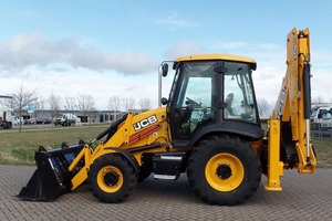 Retroexcavadora JCB 3CX con Cucharón y Motor, 3900 kg, 0-2000 Horas, en Venta - Product Image 3