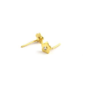Pendientes de flor de diamante natural de oro macizo de 14K con pendientes de tuerca elegantes para mujer - Product Image 4