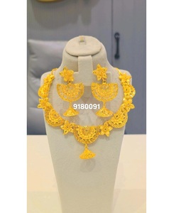 Conjunto de joyas de diamantes chapados en oro real para mujer, incluyendo collar, pendientes y anillo para regalo de fiesta de boda, moda India - Product Image 4