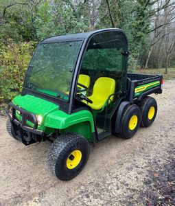 รถอเนกประสงค์ John Deere Gator XUV 590E ปี 2022 เครื่องยนต์ 4 จังหวะ เกียร์อัตโนมัติ ได้รับการรับรองมาตรฐาน EEC ระบบขับเคลื่อน 2 ล้อ พร้อมระบบล็อคเฟืองท้าย - Product Image 4
