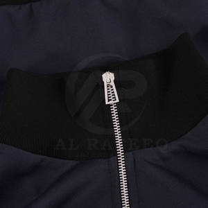 Veste de survêtement pour hommes de haute qualité Logo personnalisé Veste de survêtement pour hommes Veste de survêtement à la mode - Product Image 3