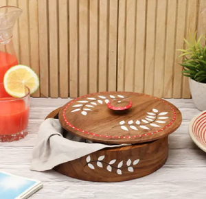 Caja de Chapati de madera En madera natural clara con una tapa turquesa brillante con un animado, disponible a precios al por mayor - Product Image 3