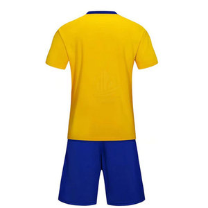 Uniforme de football 100% polyester, fabriqué en usine, respirant, léger, confortable, personnalisable, dernier design, durable, parmi les plus vendus - Product Image 2