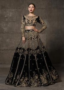 BRIDAL HEAVY ZARI--EMBROIDERY WORK on BLACK <b>BLOUSE</b> & LEHENGA DRESS Embellished WITH CRYSTAL GLASS BEADS,STONE,DABKA Work @ 2023 - Product Image 3