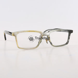 Gafas de lectura de cuerno de Búfalo, marco ecológico elegante hecho a mano para profesionales y estudiantes de Tradebyd - Product Image 2