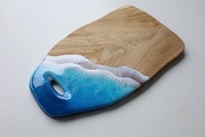 Tabla de cortar de resina y madera de acacia de la mejor calidad con mango fácil para cortar verduras y carne de Artisan Craft - Product Image 2