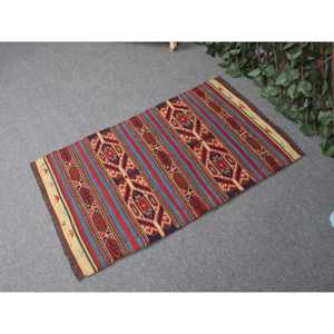 Vintage Rug, Small 1.9x3.2 ft Turkish Rug, <b>Red</b> Solid <b>Wool</b> Rug - Product Image 2