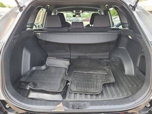 2023 d'occasion To-yota RAV4 Hybrid SE - Product Image 5