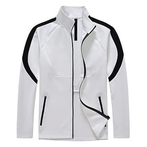 Survêtement de sport pour homme de qualité supérieure noir et blanc |   Ensemble de jogging deux pièces en tissu doux |   Vêtements de sport confortables et durables - Product Image 2